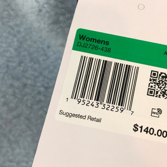 Air Jordan Women’s 1/2 Zip Light Blue Hooded Fleece Sherpa Jacket DJ2726-010 NEW - Picture 7 of 9